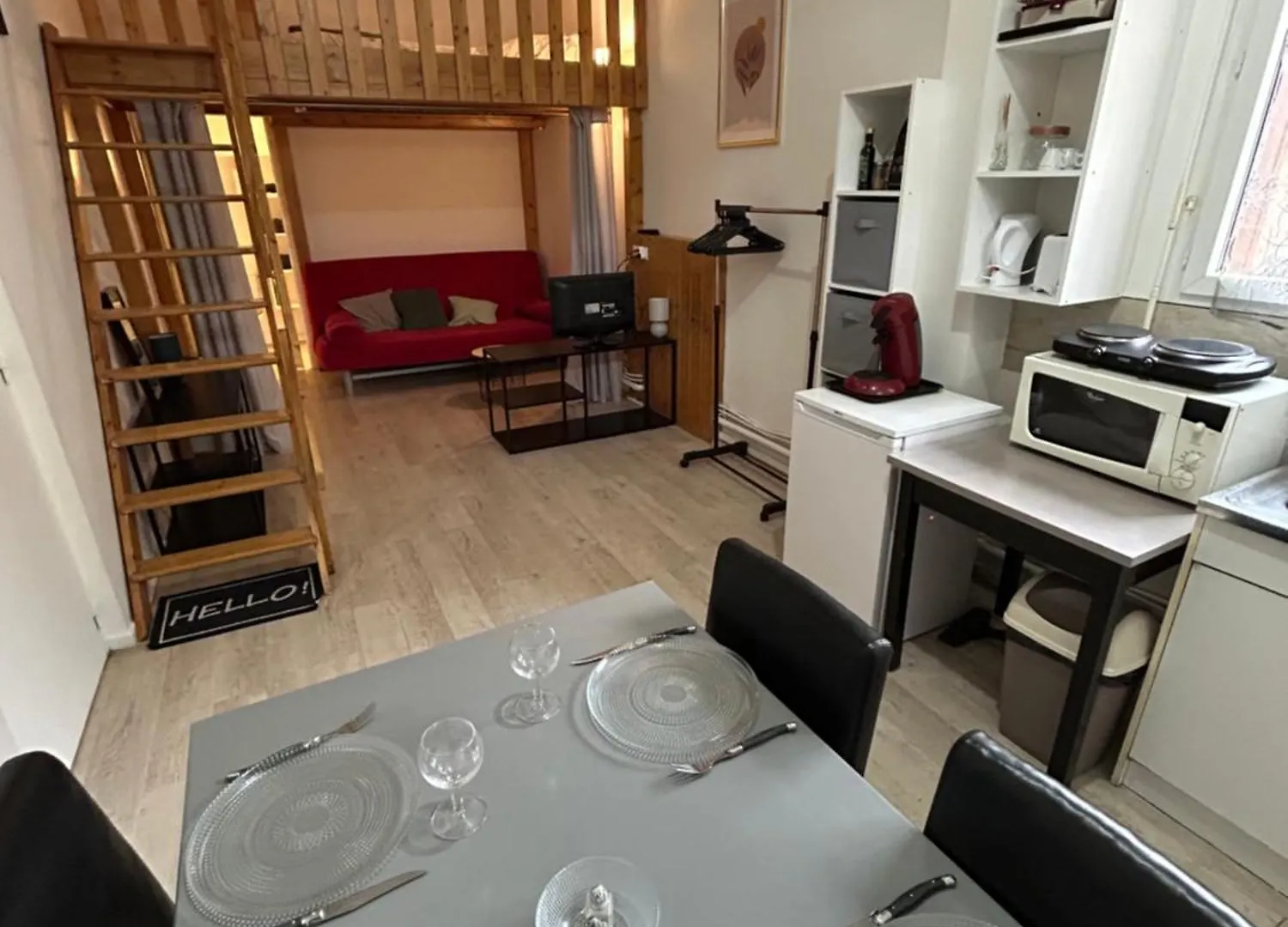 Studio Spacieux, Centre Ville Le Pont-de-Beauvoisin 0*,