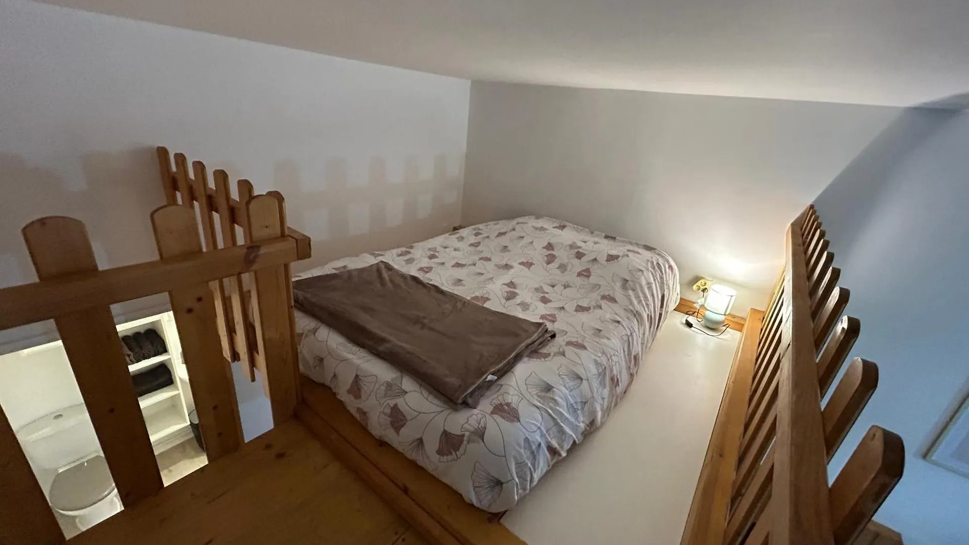 Studio Spacieux, Centre Ville Le Pont-de-Beauvoisin 0*,  France
